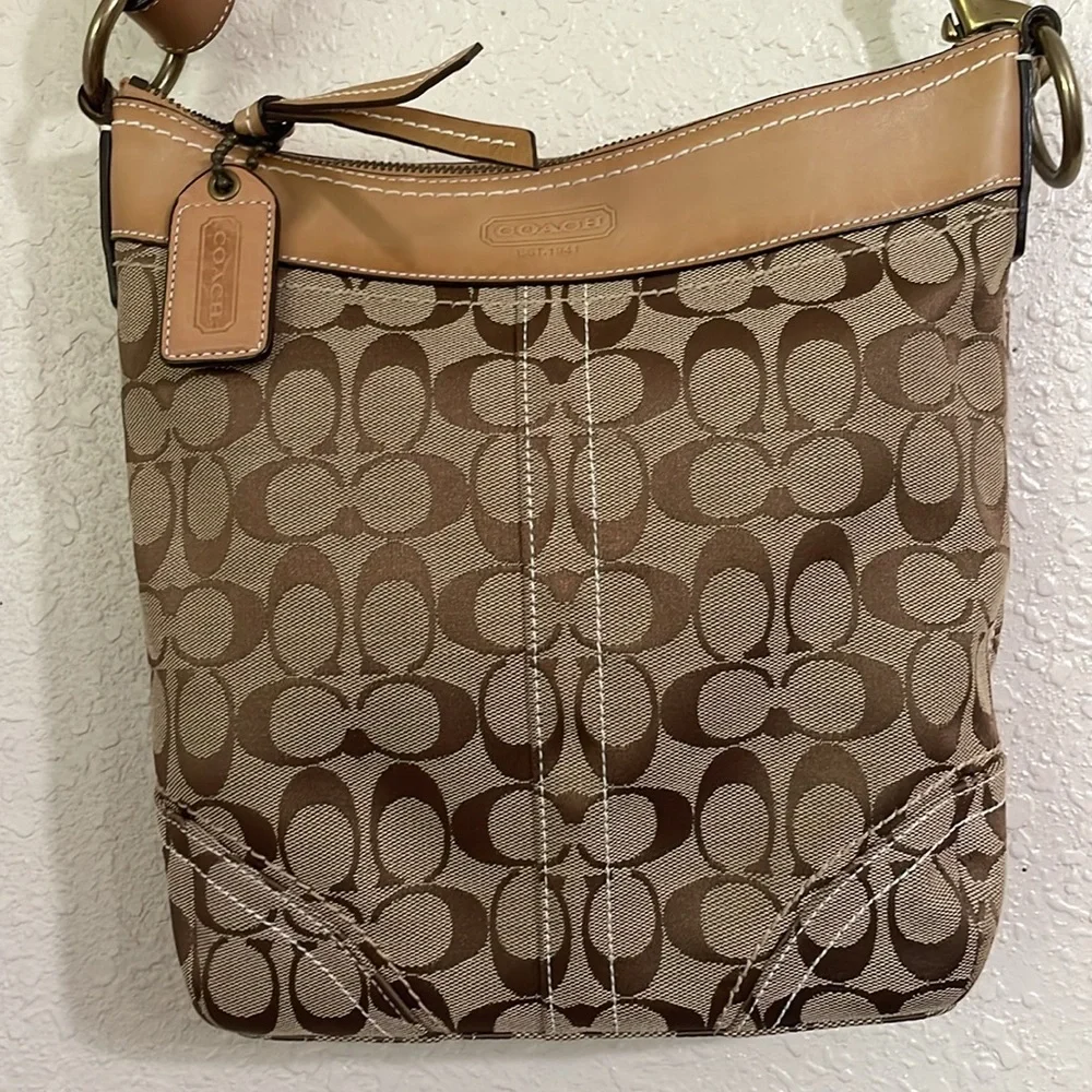 Coach Signature Brown Shoulder Bag